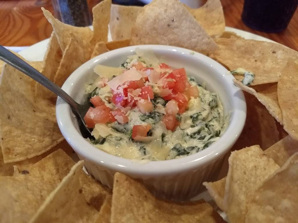 Gators Dockside Oakleaf | restaurant | 9680 Argyle Forest Blvd #1, Jacksonville, FL 32222, USA | 9044256466 OR +1 904-425-6466