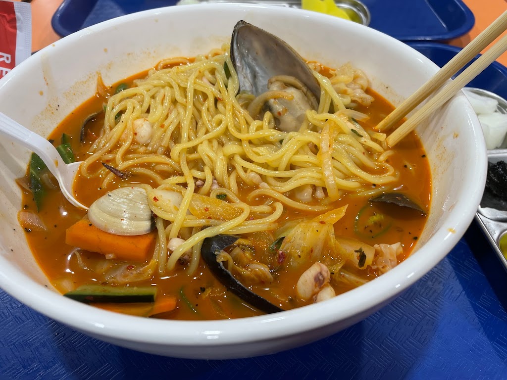 RED WOK | restaurant | 801 Civic Center Dr #112, Niles, IL 60714, USA | 8477902217 OR +1 847-790-2217