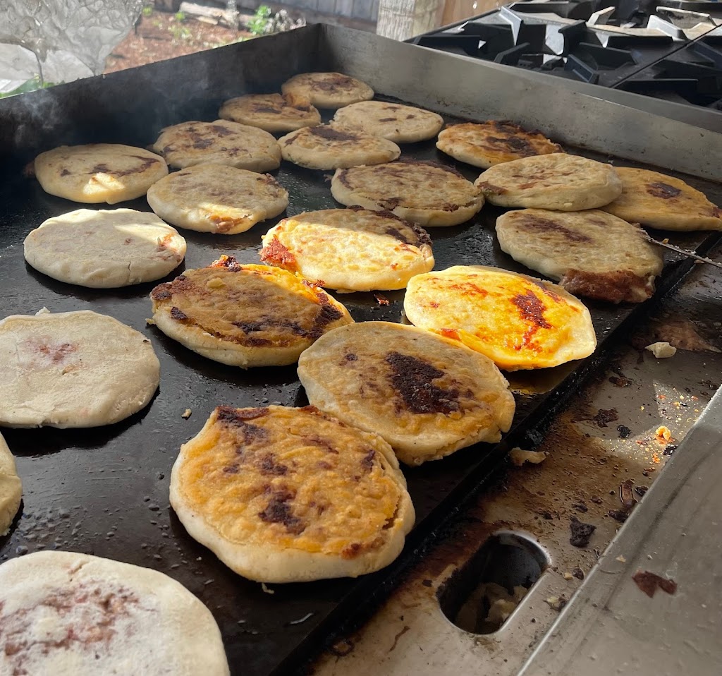 Pupusaria Express | restaurant | 25733 20th Ave S, Des Moines, WA 98198, USA | 2069197787 OR +1 206-919-7787