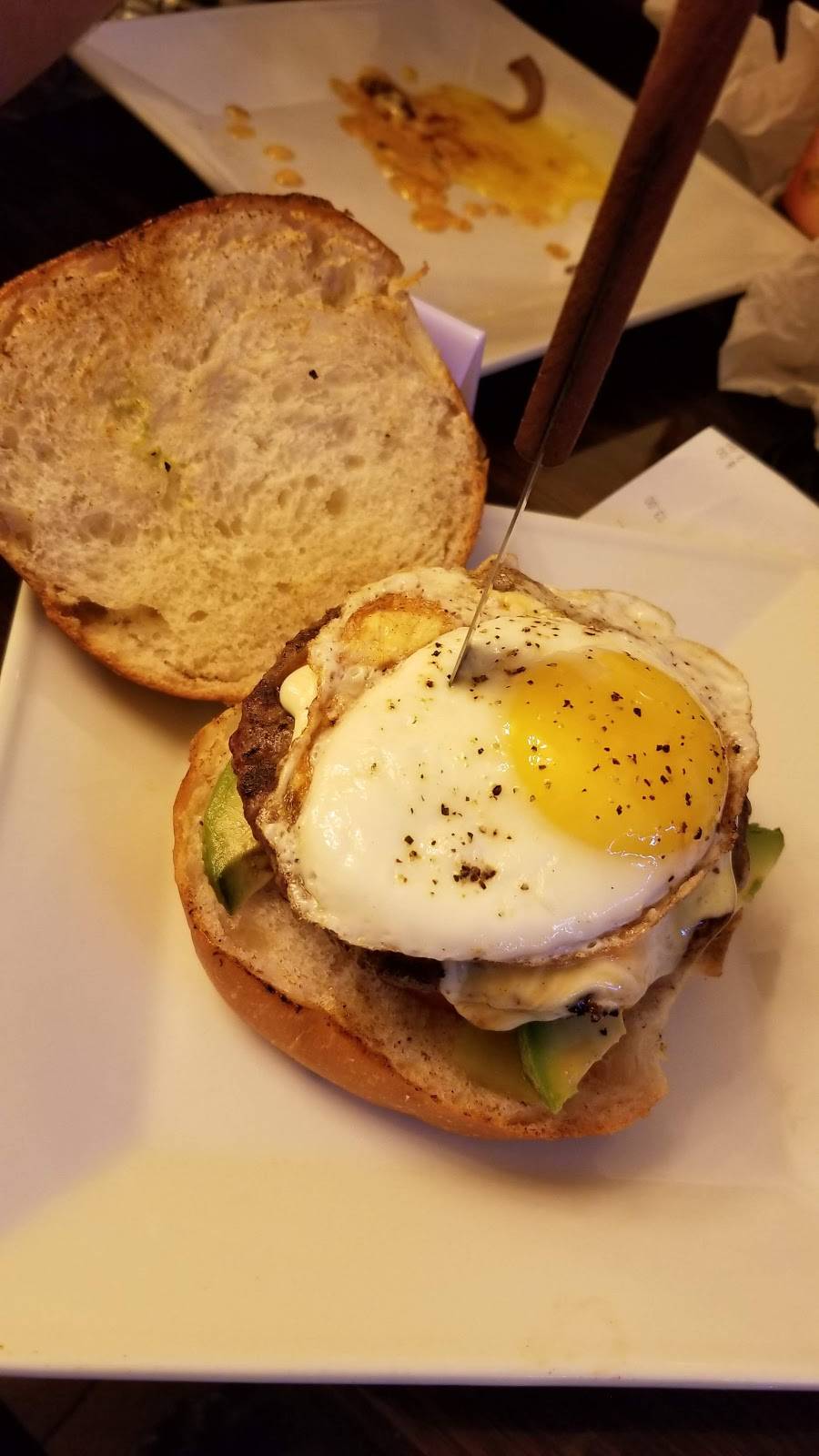 Sophies Bistro | restaurant | 1904/1906 Coney Island Ave, Brooklyn, NY 11230, USA | 7184446222 OR +1 718-444-6222