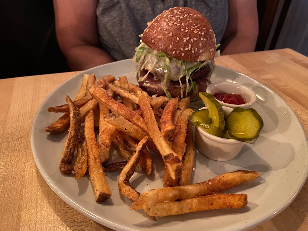 Duck Press | restaurant | 333 Main St, South Kingstown, RI 02879, USA | 4016619561 OR +1 401-661-9561