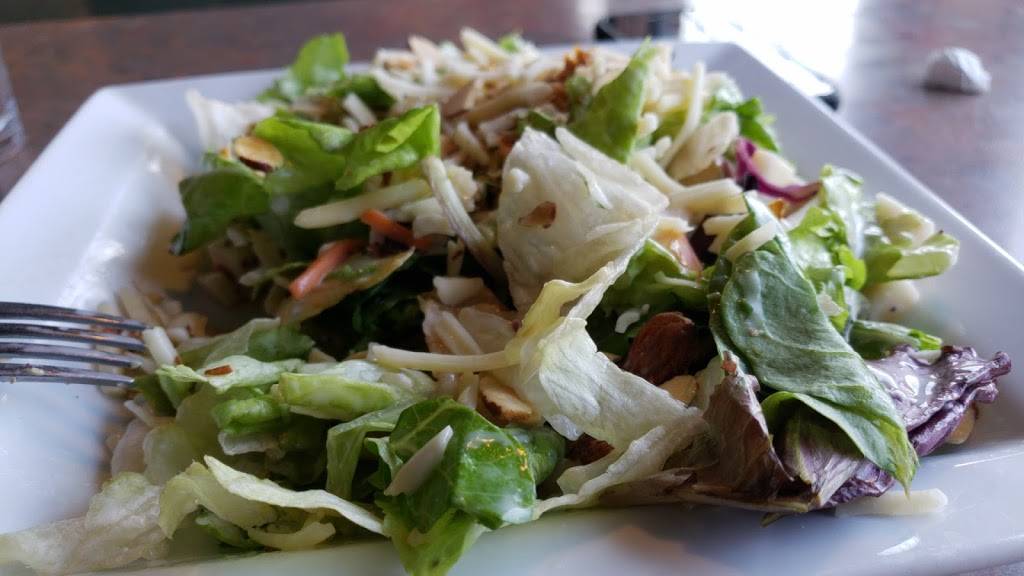 6 Autumns Food & Spirits | restaurant | 3855 IN-127, Angola, IN 46703, USA | 2606243644 OR +1 260-624-3644