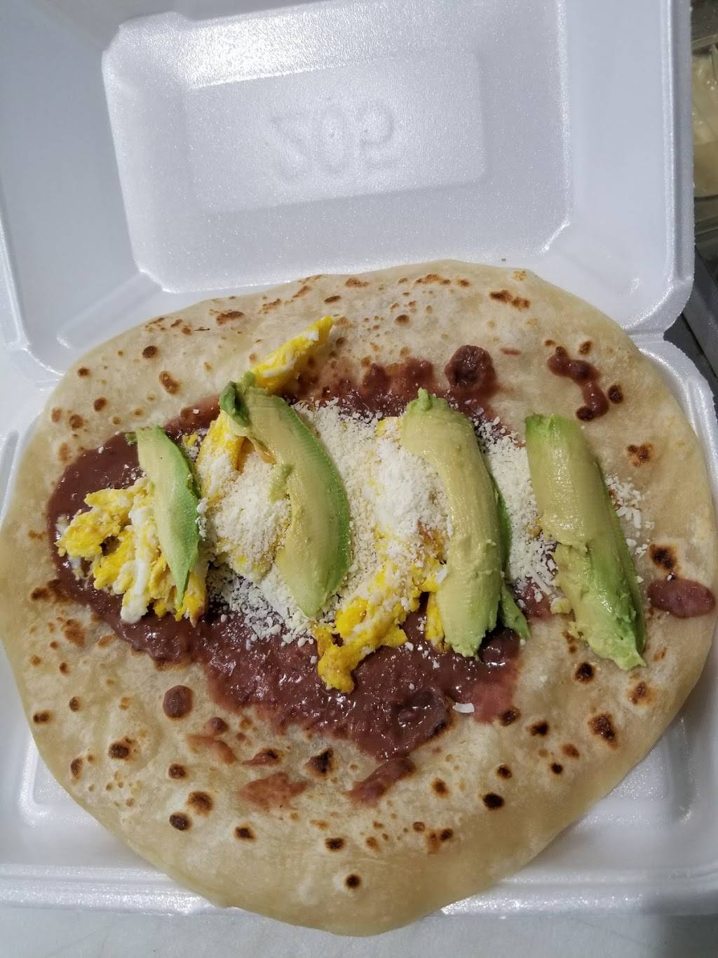 Izalco Deli | restaurant | 3239, 1558 Brentwood Rd, Bay Shore, NY 11706, USA | 6312062979 OR +1 631-206-2979