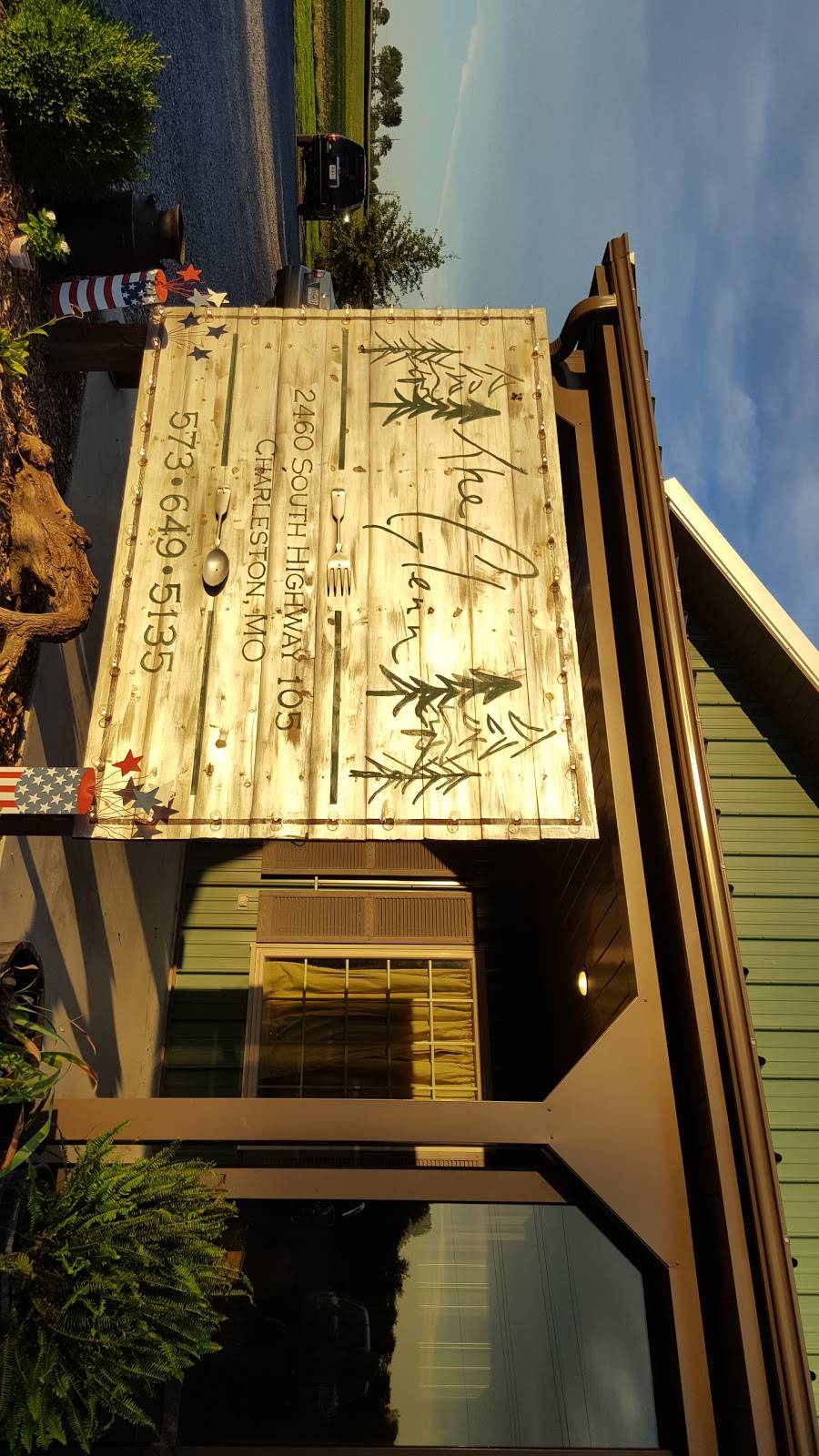 The Glenn | restaurant | 2460 MO-105, Charleston, MO 63834, USA | 5736495135 OR +1 573-649-5135