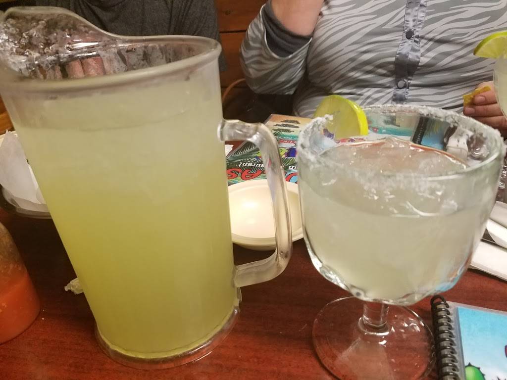 Tequilas Mexican Restaurant | restaurant | 115 W 9th St, Mt Carmel, IL 62863, USA | 6182625275 OR +1 618-262-5275