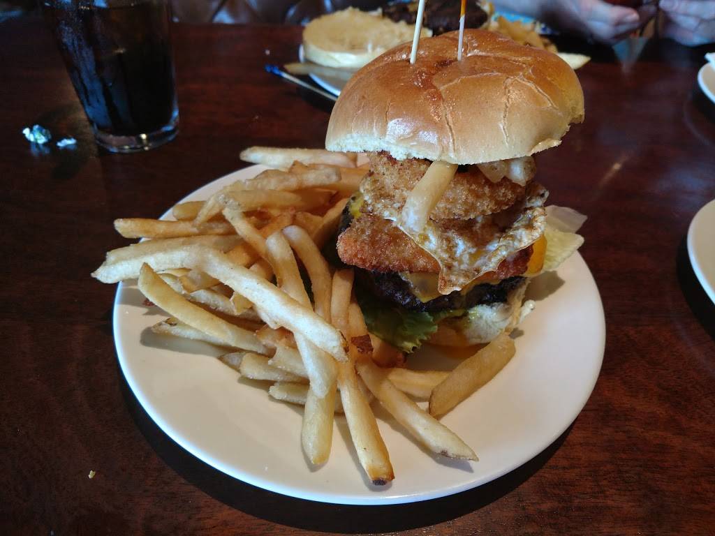 McGlynns Pub | restaurant | 800 N State St, Dover, DE 19901, USA | 3026740144 OR +1 302-674-0144