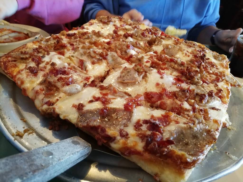 Raffaeles | restaurant | 4309 Fort Henry Dr, Kingsport, TN 37663, USA | 4232390026 OR +1 423-239-0026