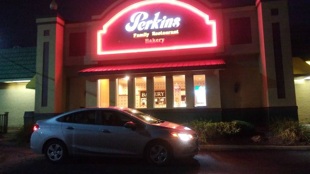 Perkins Restaurant & Bakery | restaurant | 4403 Peach St, Erie, PA 16509, USA | 8148640497 OR +1 814-864-0497
