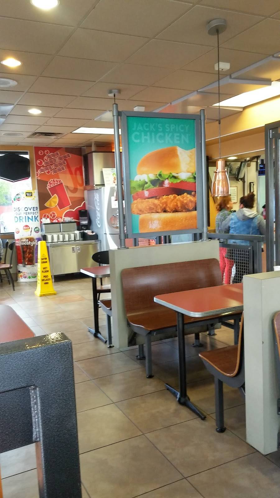 Jack in the Box | restaurant | 1807 E Park Row Dr, Arlington, TX 76010, USA | 8172770782 OR +1 817-277-0782