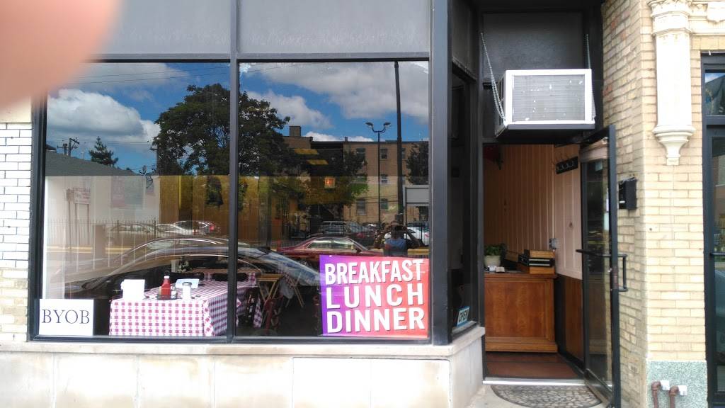 Turkish Cafe Tea House | restaurant | 2621 W Lawrence Ave, Chicago, IL 60625, USA | 7736810275 OR +1 773-681-0275