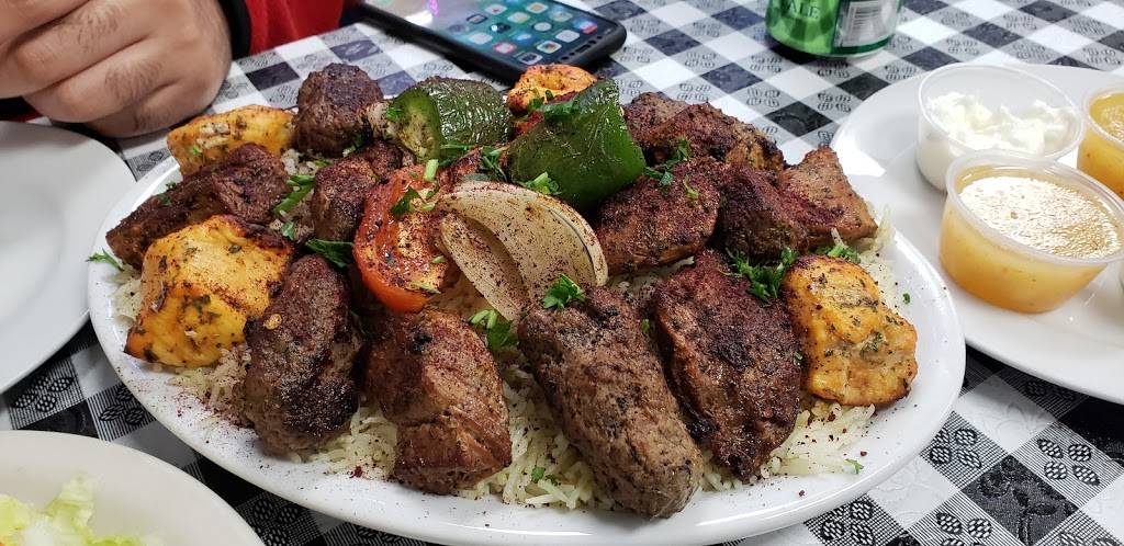 Alzaytuna grill | restaurant | 8375 Colerain Ave, Cincinnati, OH 45239, USA | 5132452000 OR +1 513-245-2000