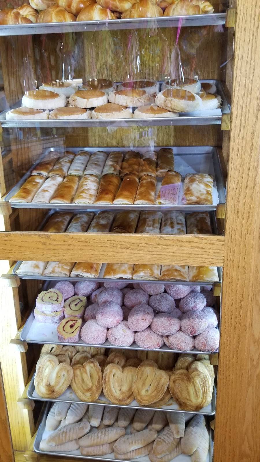 La Perla Tapatia | restaurant | 625 N Redondo Dr, Oceanside, CA 92057, USA | 7607224158 OR +1 760-722-4158