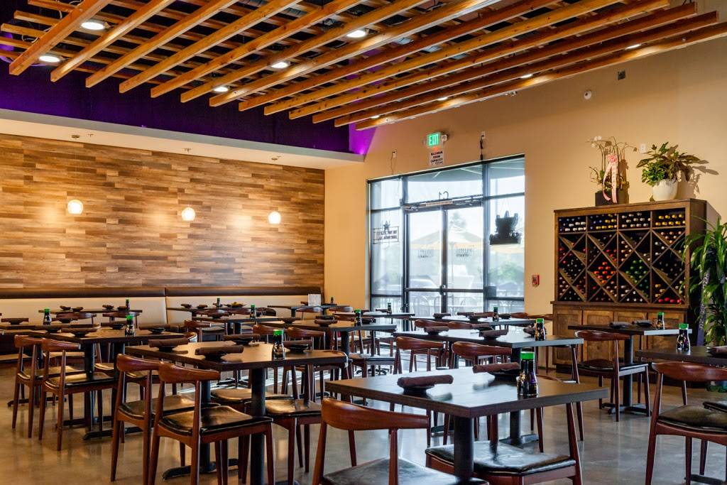 Umi Sushi & Sake | restaurant | 3300 Buena Vista Rd Ste C1, Bakersfield, CA 93311, USA | 6615648020 OR +1 661-564-8020