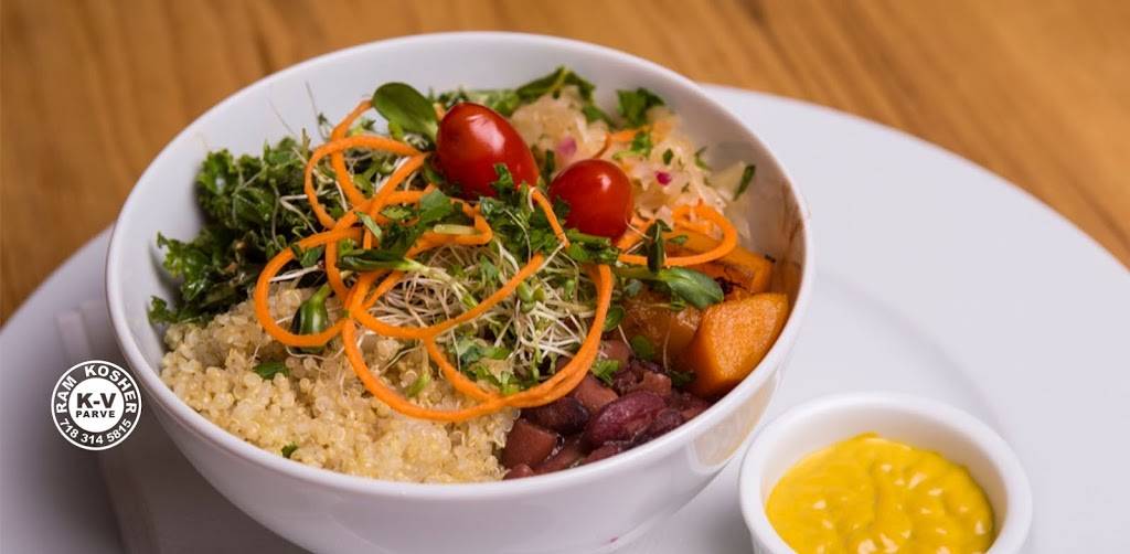 Jungle Cafe | restaurant | 131 Greenpoint Ave, Brooklyn, NY 11222, USA | 3479874981 OR +1 347-987-4981