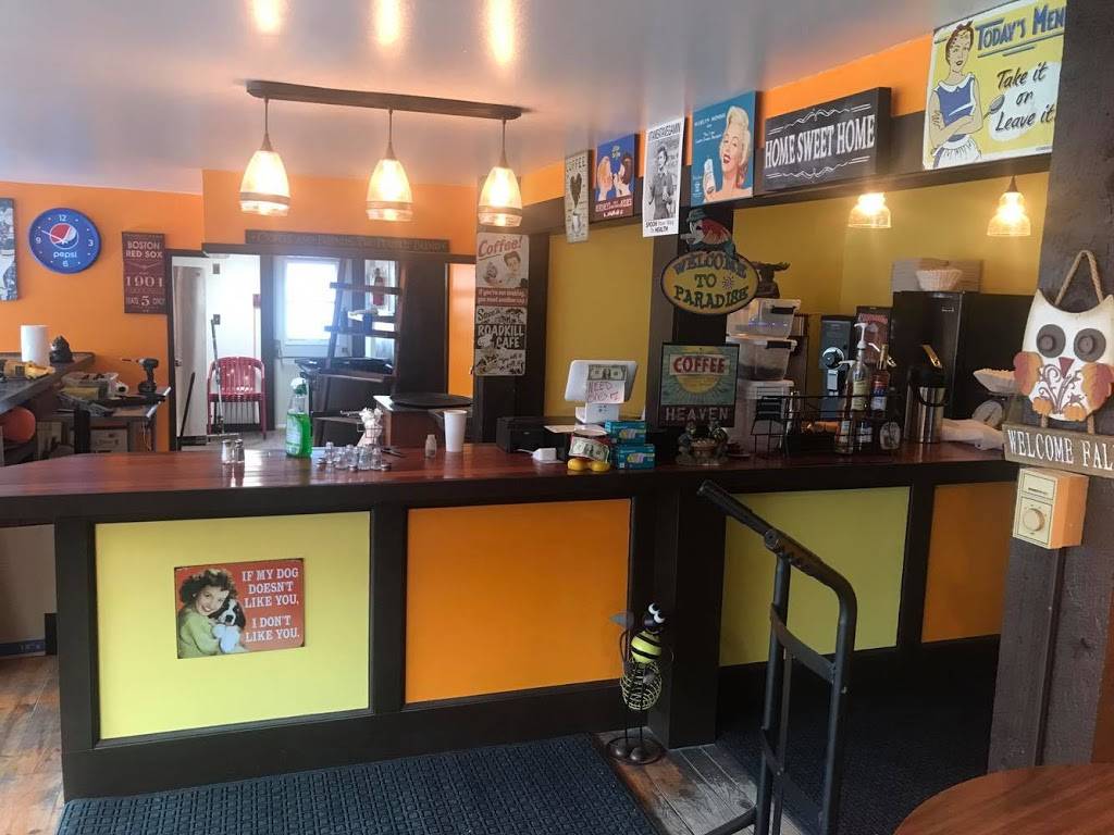 Hungry Bear Cafe | restaurant | 297 Main St, Franconia, NH 03580, USA | 6038232110 OR +1 603-823-2110