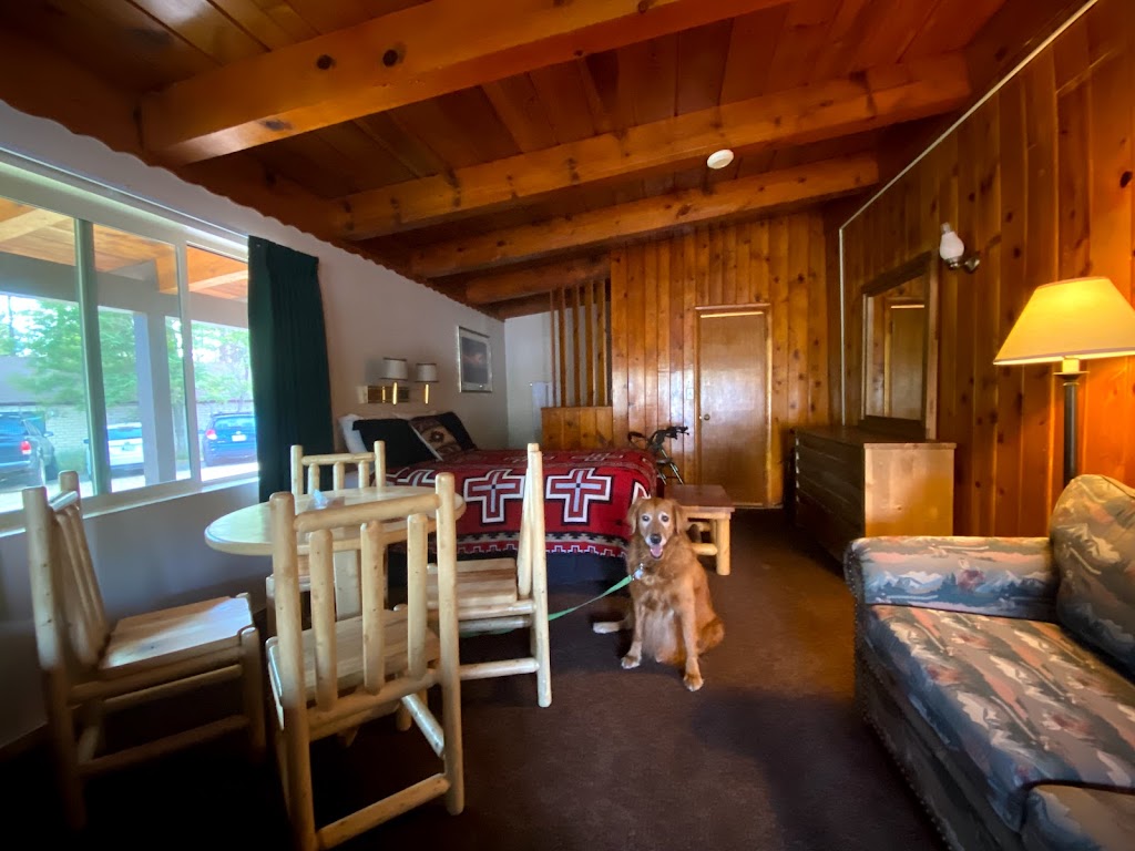 Jacob Lake Inn | bakery | AZ-67 &, US-89A, Fredonia, AZ 86022, USA | 9286437232 OR +1 928-643-7232