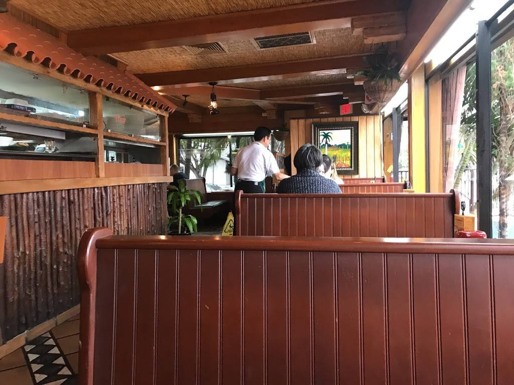 La Carreta | restaurant | 3632 SW 8th St, Miami, FL 33135, USA | 3054447501 OR +1 305-444-7501