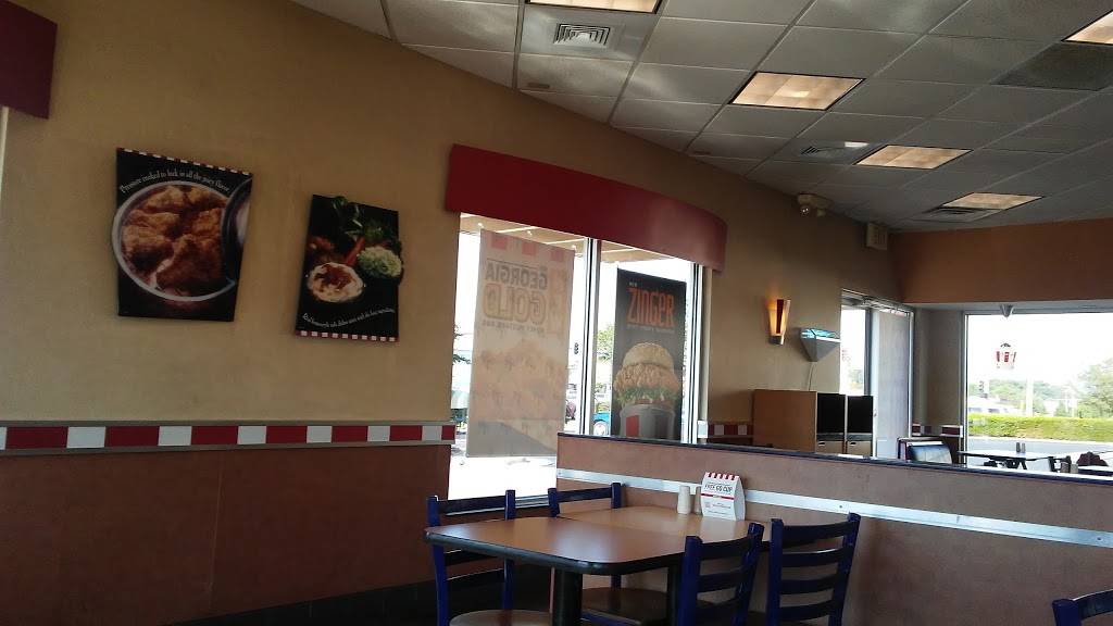 KFC | restaurant | 7227 W 21st St, Wichita, KS 67205, USA | 3167215883 OR +1 316-721-5883
