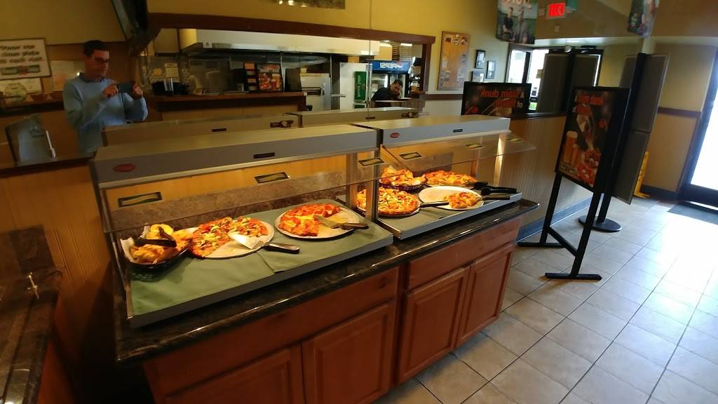 Round Table Pizza | meal delivery | 570 N Shoreline Blvd, Mountain View, CA 94043, USA | 6509610361 OR +1 650-961-0361