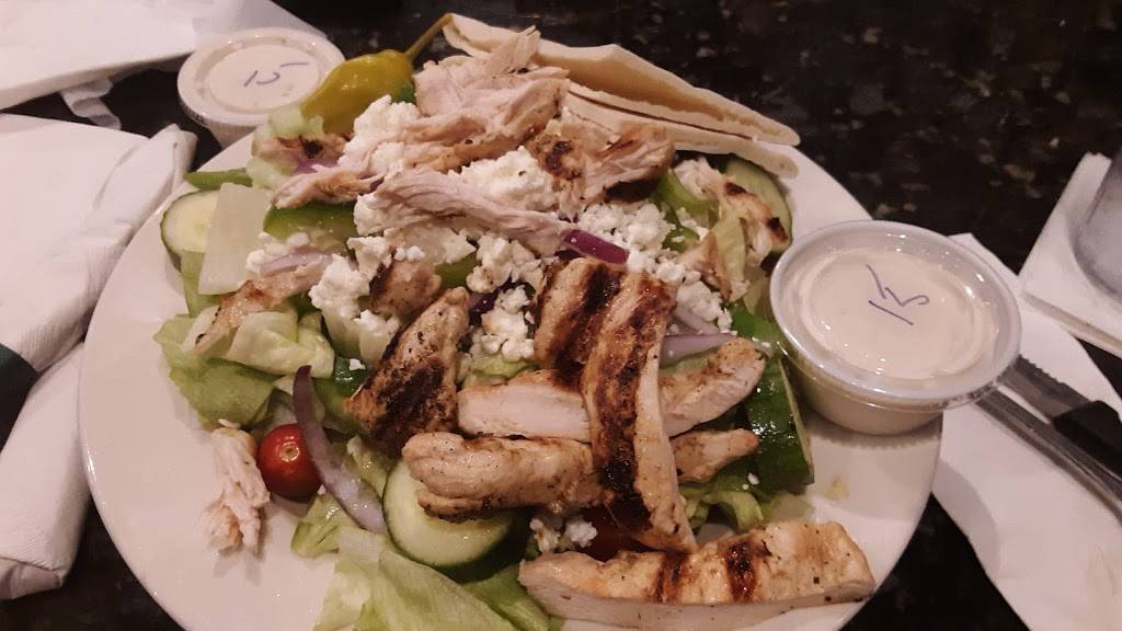 Tommy Doyles at Sidelines | restaurant | 235 E Ashland St, Brockton, MA 02302, USA | 5085875511 OR +1 508-587-5511