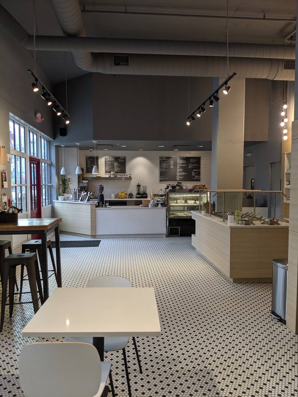 The Grocery OHC | restaurant | 2600 Detroit Ave, Cleveland, OH 44113, USA | 2165744770 OR +1 216-574-4770