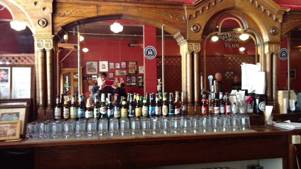 The Bar-B-Q Shop | restaurant | 1782 Madison Ave, Memphis, TN 38104, USA | 9012721277 OR +1 901-272-1277