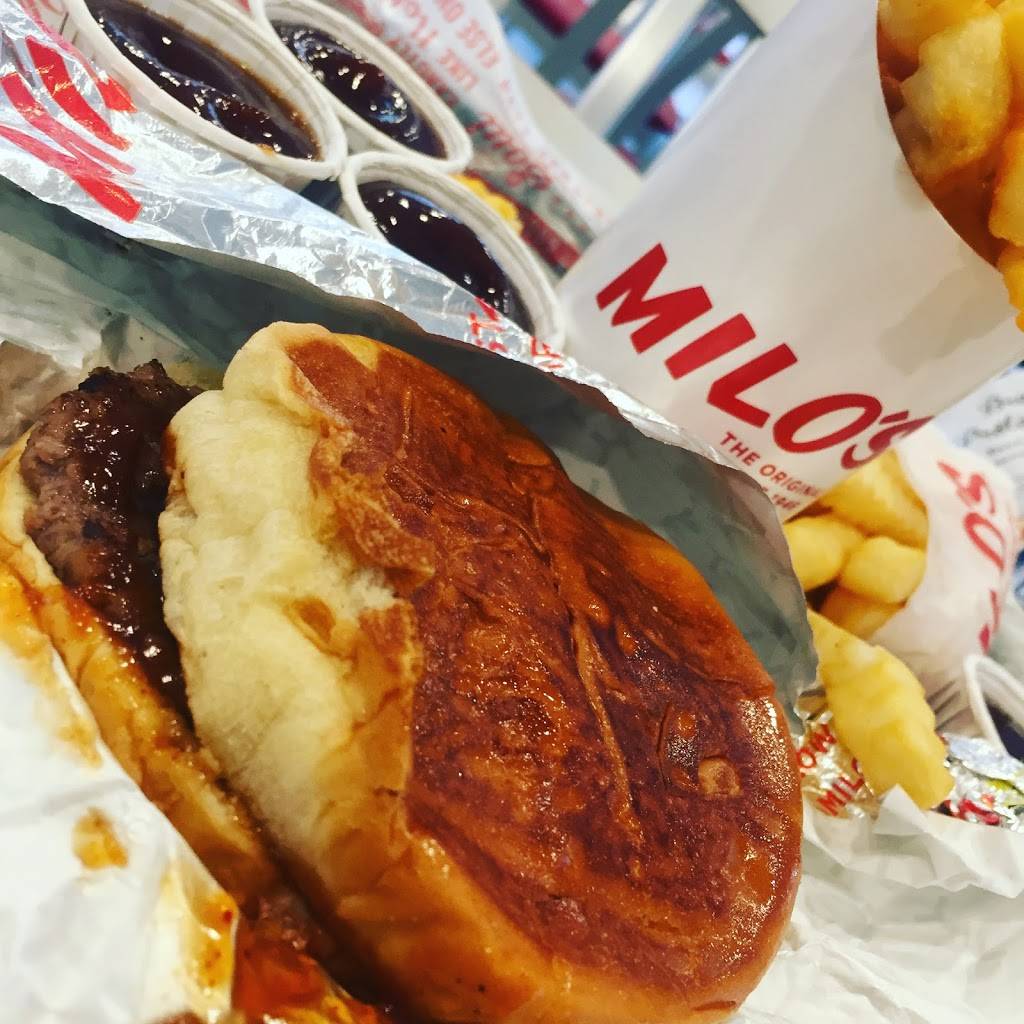 Milos Hamburgers | restaurant | 2020 Pelham Pkwy, Bluff Park, AL 35244, USA | 2054020722 OR +1 205-402-0722