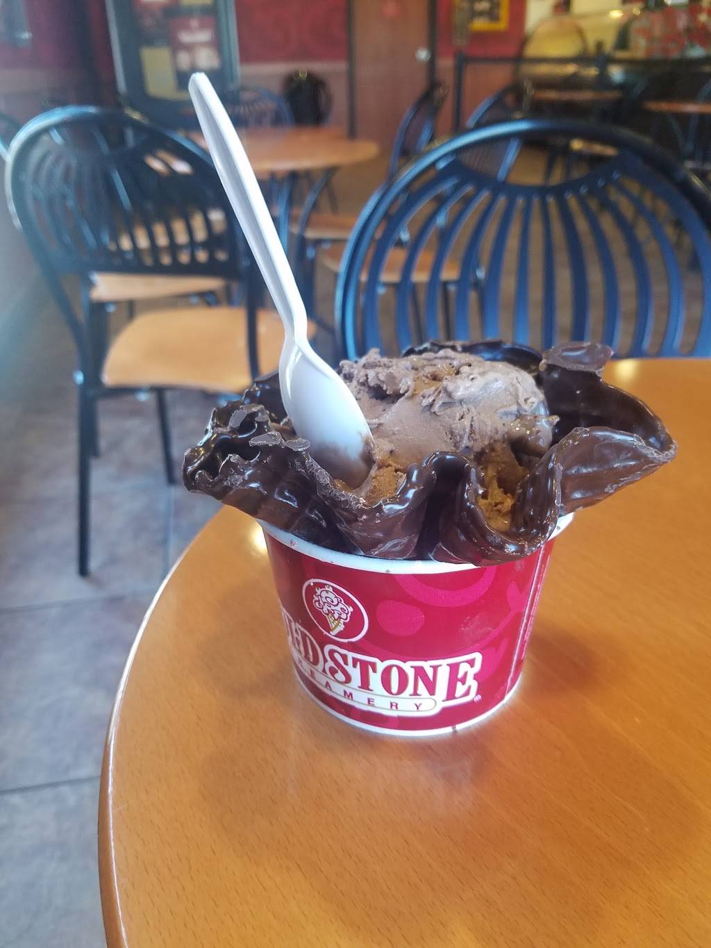 Cold Stone Creamery | bakery | 714 N Clinton St, Defiance, OH 43512, USA | 4197822700 OR +1 419-782-2700