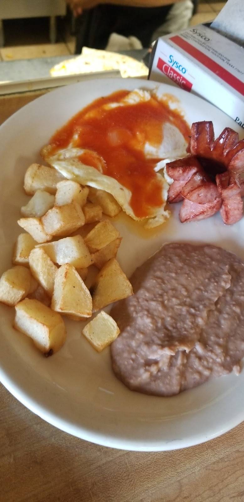 Natalies Mexican Cafe | restaurant | 610 Cupples Rd, San Antonio, TX 78237, USA | 2104340601 OR +1 210-434-0601