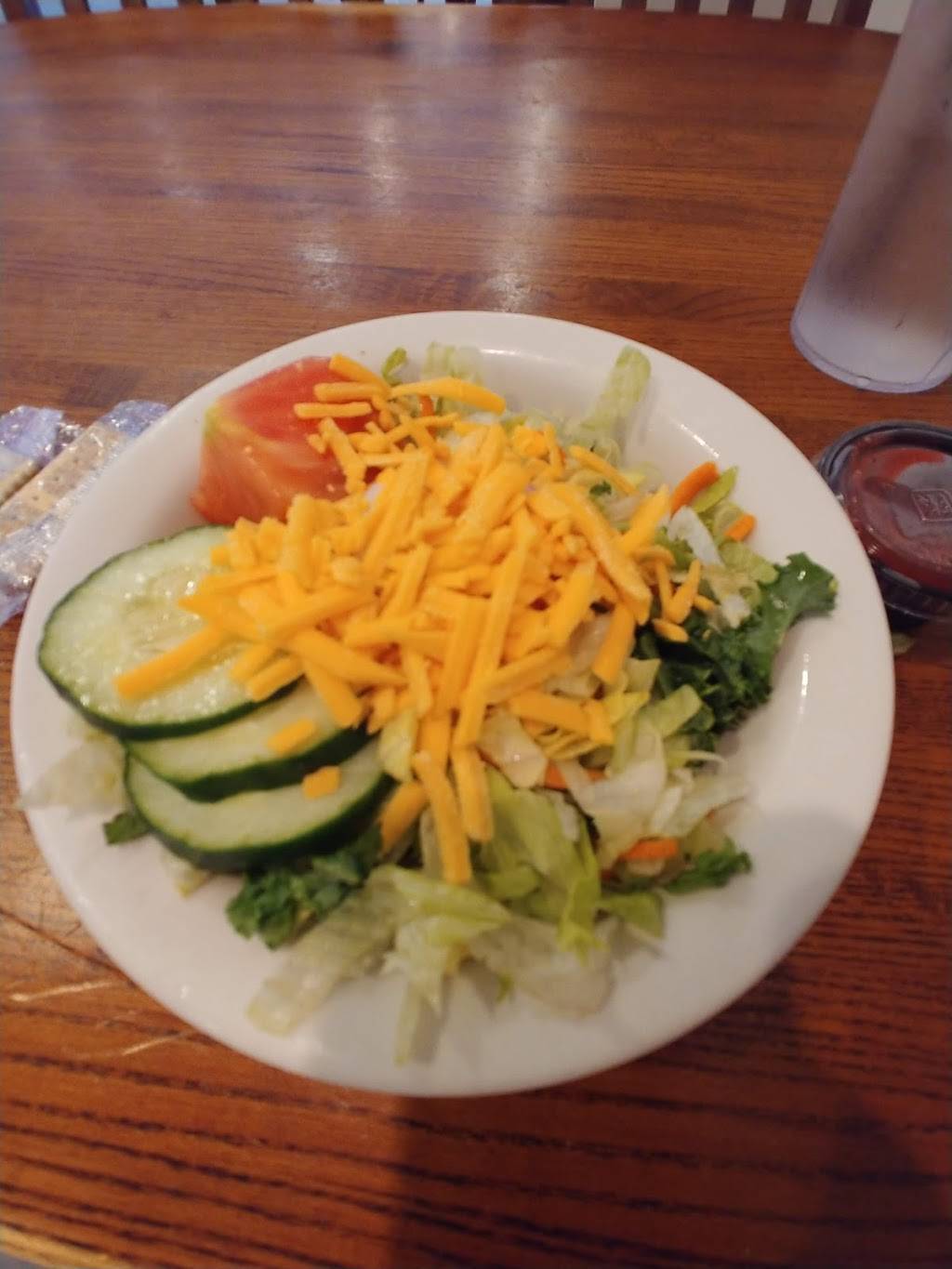 Davy Crockett Restaurant | restaurant | 3282 E Morris Blvd, Morristown, TN 37813, USA | 4235864567 OR +1 423-586-4567