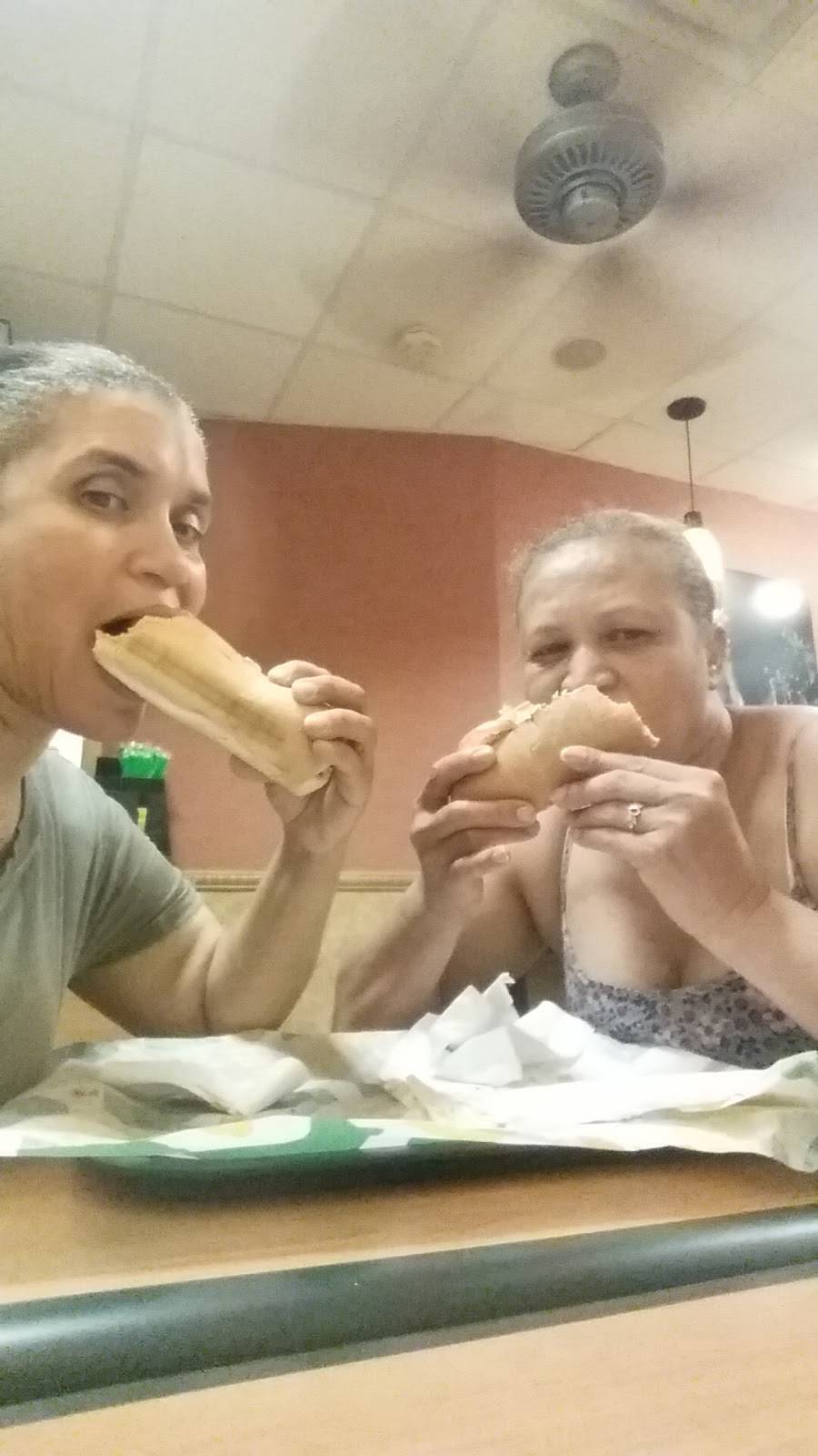 Subway Restaurants | restaurant | 80-20 Jamaica Ave, Woodhaven, NY 11421, USA | 7187150856 OR +1 718-715-0856