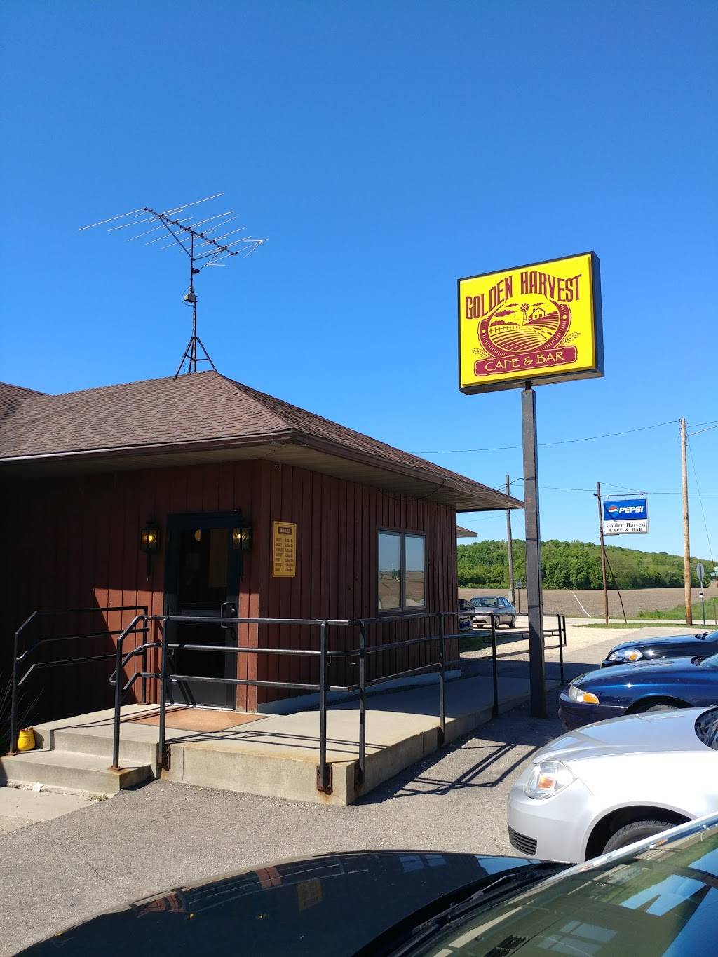 Golden Harvest Restaurant | restaurant | 135 US-14, Utica, MN 55979, USA | 5079325300 OR +1 507-932-5300