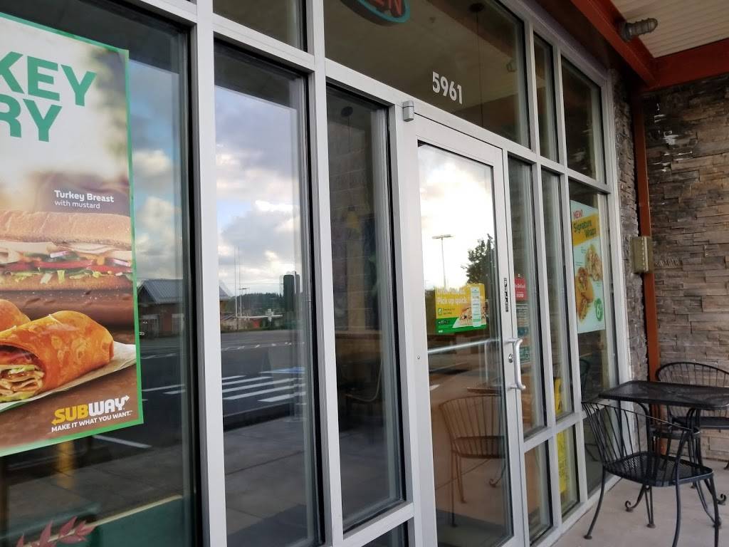 Subway | meal takeaway | 5961 6th Ave Building B, Tacoma, WA 98406, USA | 2535644393 OR +1 253-564-4393