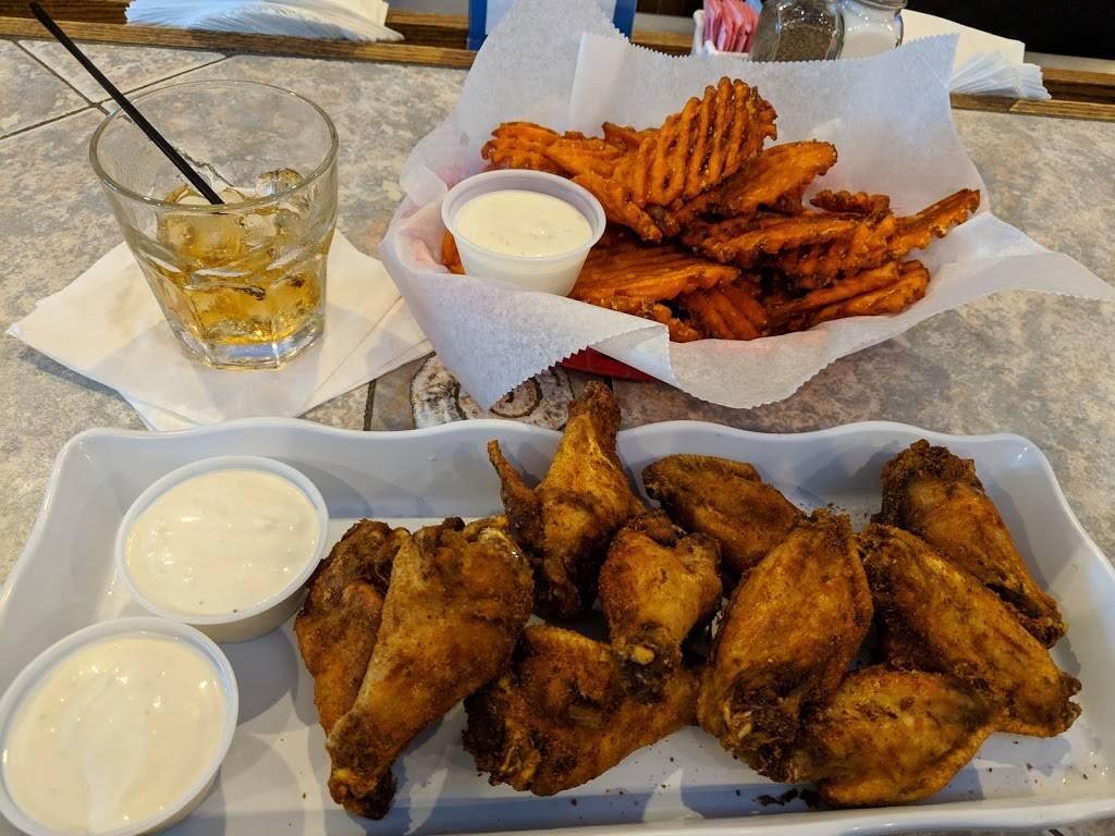 Buskys Chill & Grill | restaurant | 237 Hanbury Rd E # 32, Chesapeake, VA 23322, USA | 7574823864 OR +1 757-482-3864