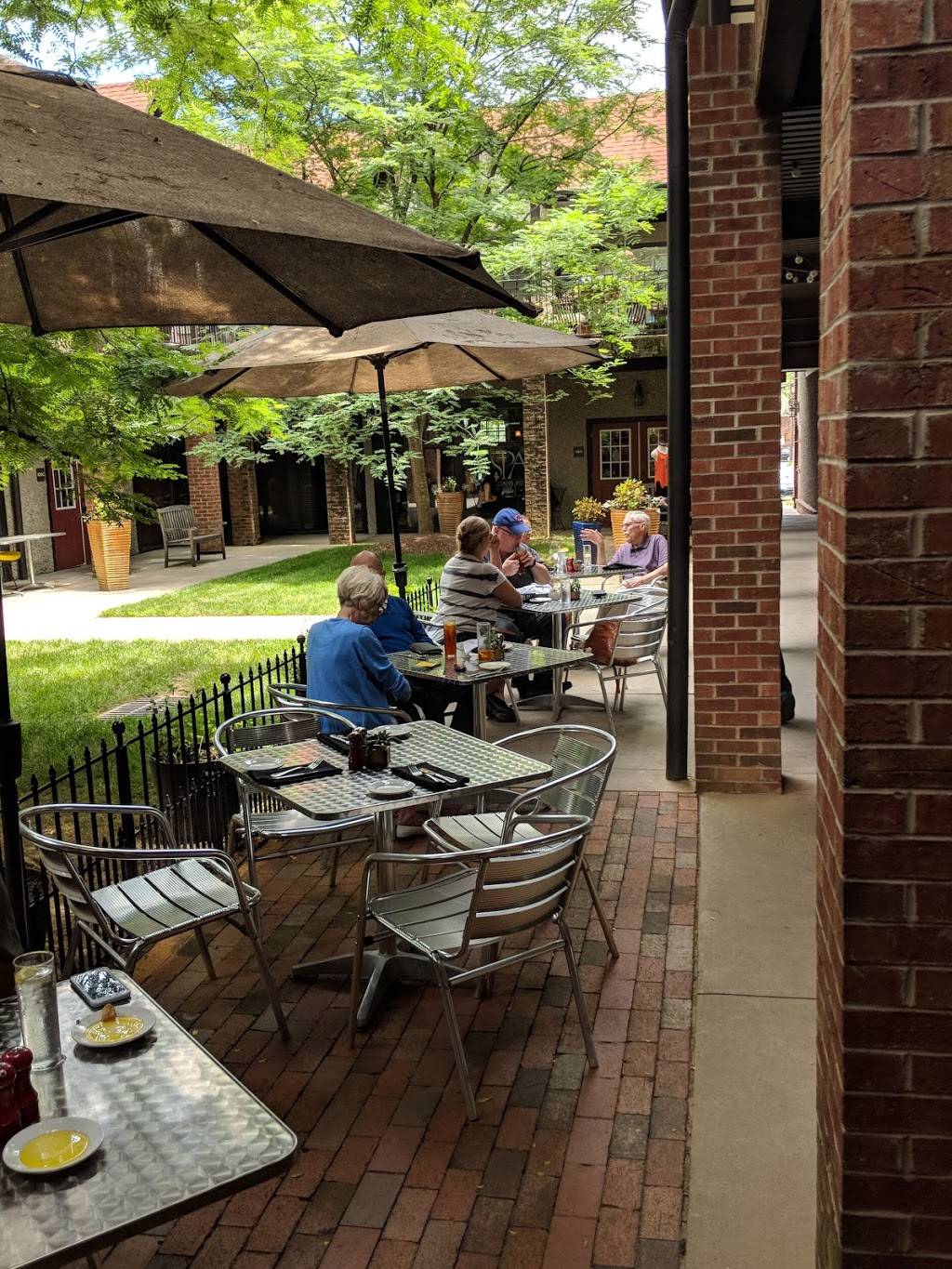 Fig | restaurant | 2684, 18 Brook St #101, Asheville, NC 28803, USA | 8282770889 OR +1 828-277-0889