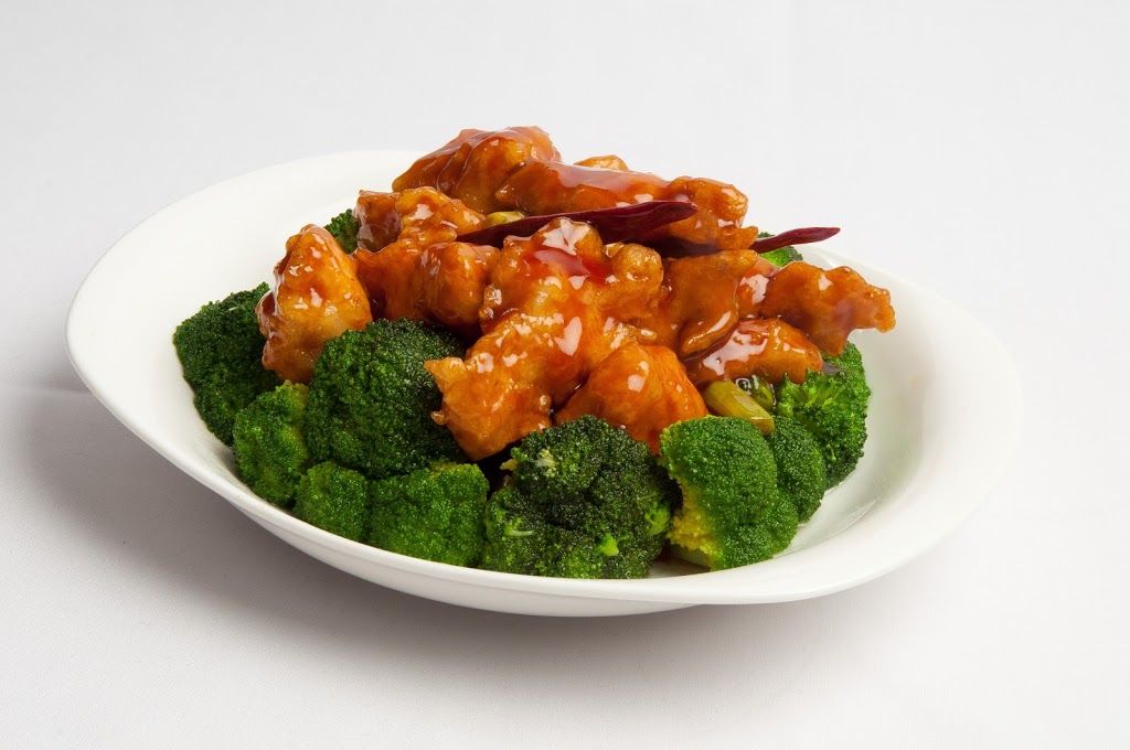 Tony Chans Water Club | restaurant | 1717 N Bayshore Dr #131, Miami, FL 33132, USA | 3053748888 OR +1 305-374-8888