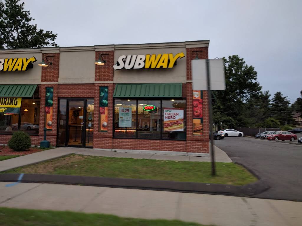 Subway | restaurant | 1454 Boston Post Rd, Milford, CT 06460, USA | 2038780628 OR +1 203-878-0628