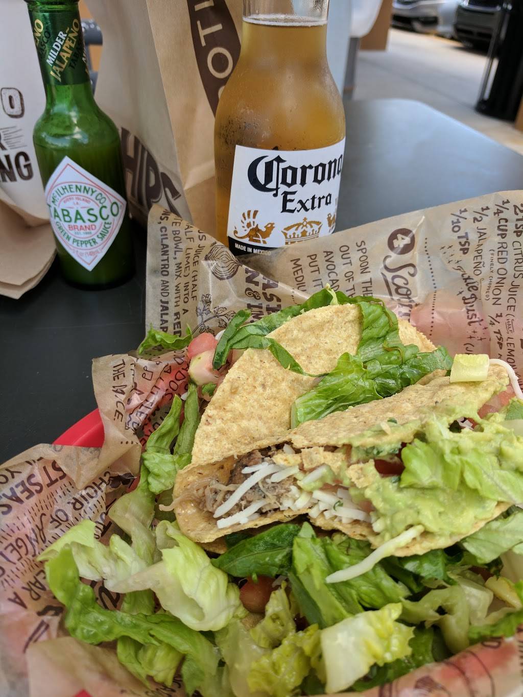 Chipotle Mexican Grill | restaurant | 12827 N Dale Mabry Hwy, Tampa, FL 33618, USA | 8139611444 OR +1 813-961-1444