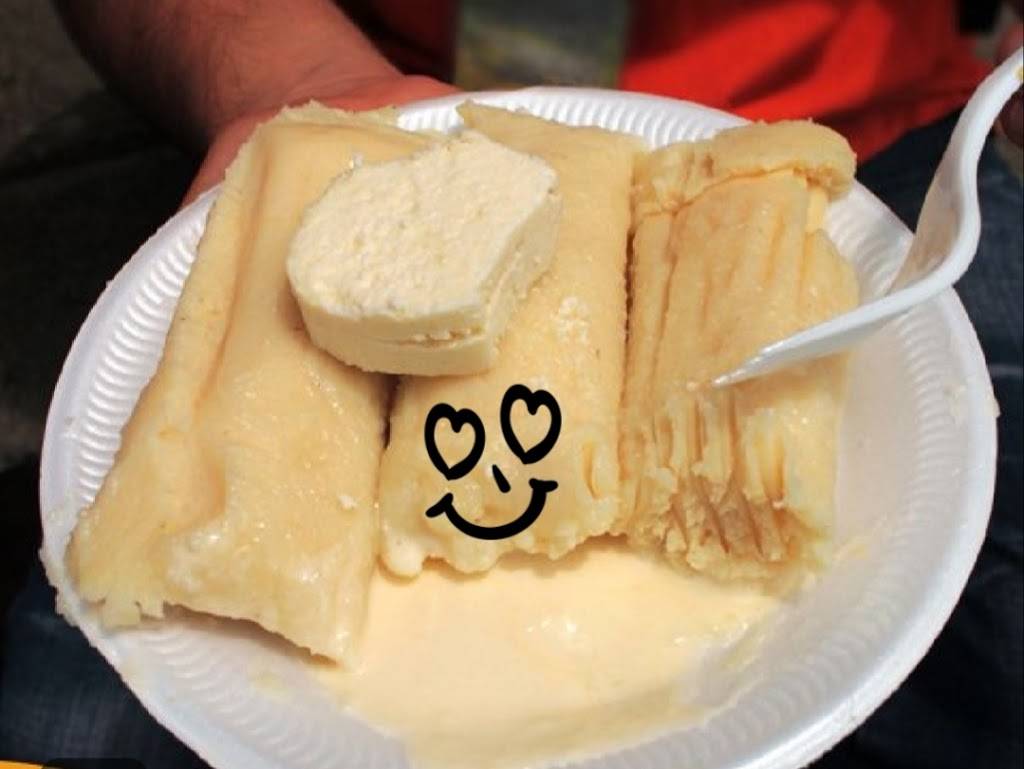 La Pupusona Pellicano#2 | restaurant | 11600 Pellicano Dr, El Paso, TX 79936, USA | 9152296020 OR +1 915-229-6020