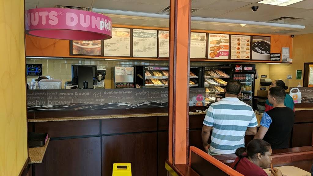 Dunkin | bakery | 40 Jackson St, Methuen, MA 01844, USA | 9786885552 OR +1 978-688-5552