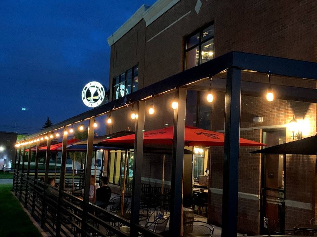 The Godfather Bistro Cigar Bar | restaurant | 14073 23 Mile Rd, Shelby Charter Twp, MI 48315, USA | 5865661800 OR +1 586-566-1800