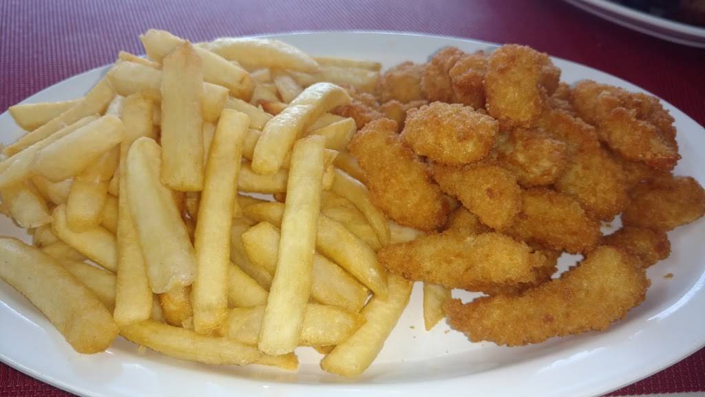 Carmelle Cuisine | restaurant | 9714 N Nebraska Ave, Tampa, FL 33612, USA | 3052007143 OR +1 305-200-7143