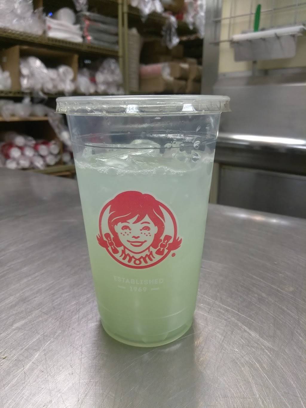Wendys | restaurant | 30 Henrydale Ave, Greenville, SC 29605, USA | 8642414166 OR +1 864-241-4166