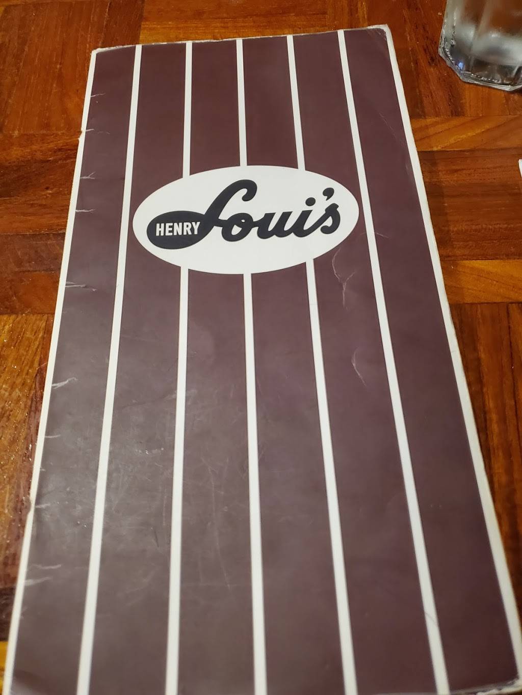 Henry Louis Restaurant | restaurant | 2850 Paa St, Honolulu, HI 96819, USA | 8088333728 OR +1 808-833-3728