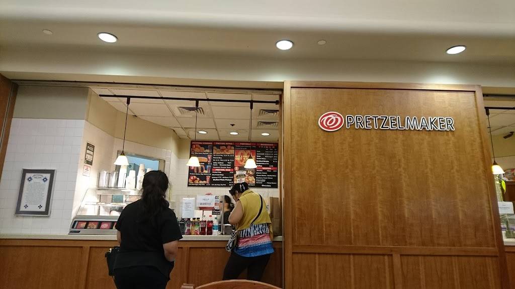 Pretzelmaker | restaurant | KAHALA MALL, 4211 Waialae Ave, Honolulu, HI 96816, USA | 8087391699 OR +1 808-739-1699