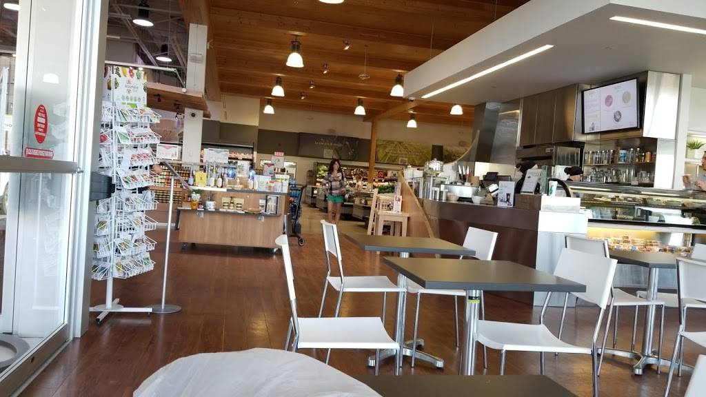 Avril Supermarché Santé Granby | restaurant | 11 Rue Évangéline, Granby, QC J2G 6N3, Canada | 4509944794 OR +1 450-994-4794