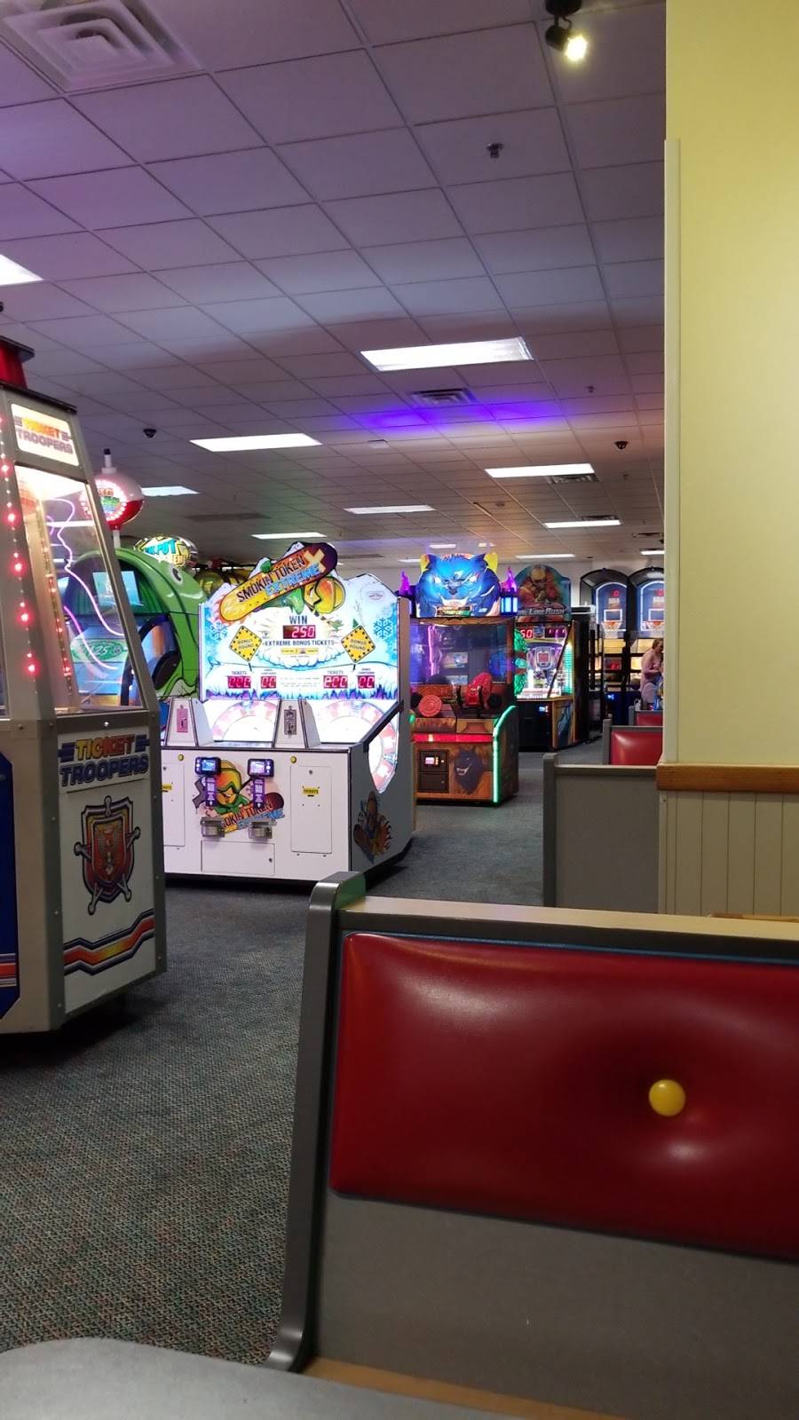 Chuck E. Cheeses | restaurant | 1455 N National Rd, Columbus, IN 47201, USA | 8123759690 OR +1 812-375-9690