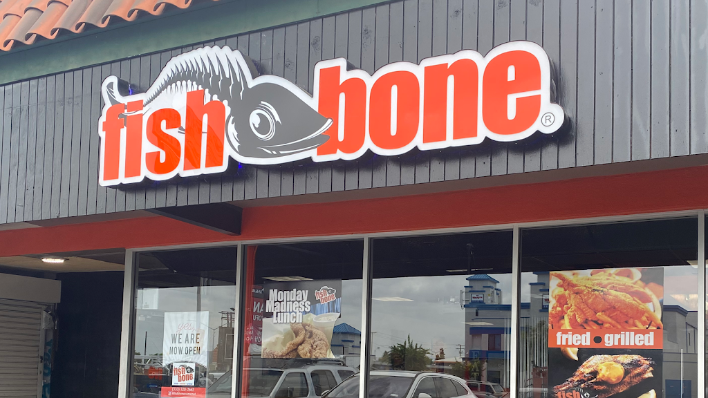 Fishbone Seafood Carson St | restaurant | 800 W Carson St, Torrance, CA 90502, USA | 3103202663 OR +1 310-320-2663