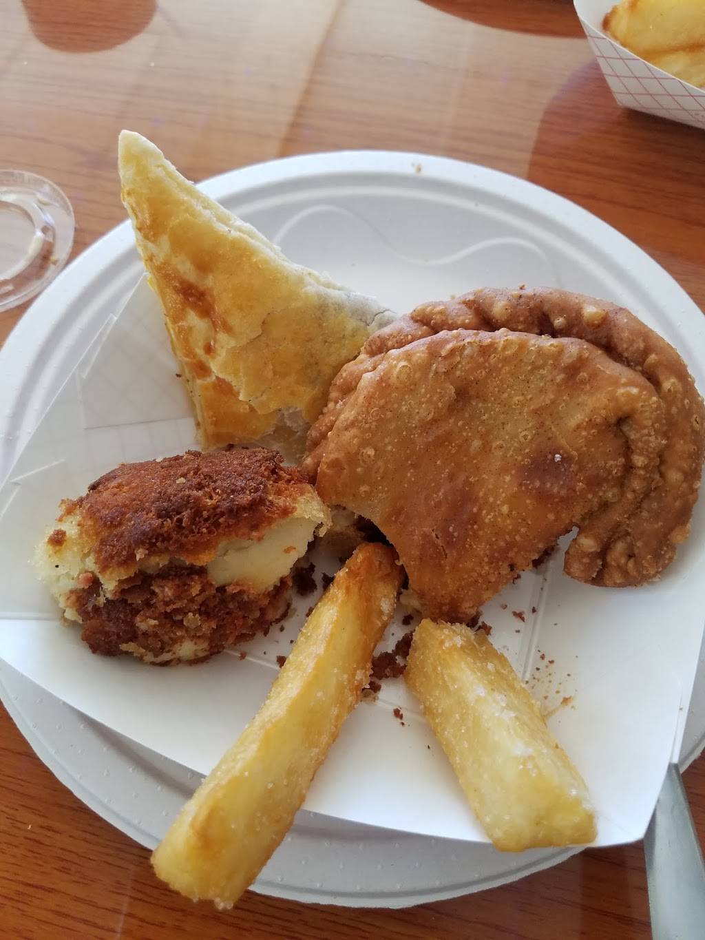 The Hungry Sparrow | restaurant | 701 Castle St, Wilmington, NC 28401, USA | 9107822950 OR +1 910-782-2950