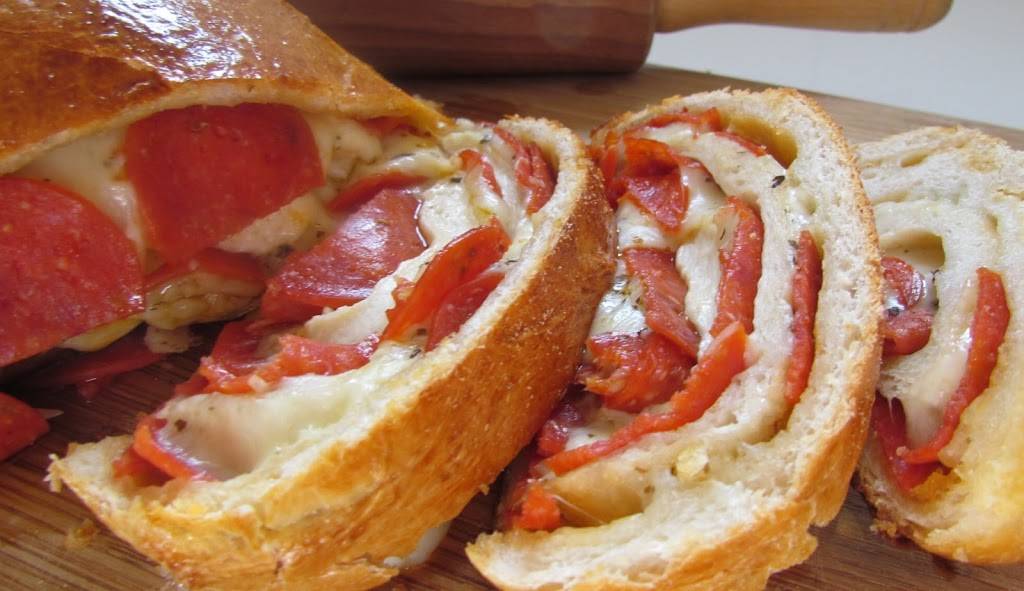 Laguna Bakery and Filipino Food | bakery | 5394 Kemps River Dr # 105, Virginia Beach, VA 23464, USA | 7573660704 OR +1 757-366-0704